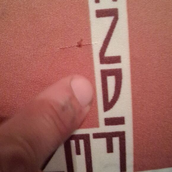 RARE! VINTAGE FENDI Women's Brown and Yellow Graphic Tee Size 42? Small/medium - Picture 6 of 12